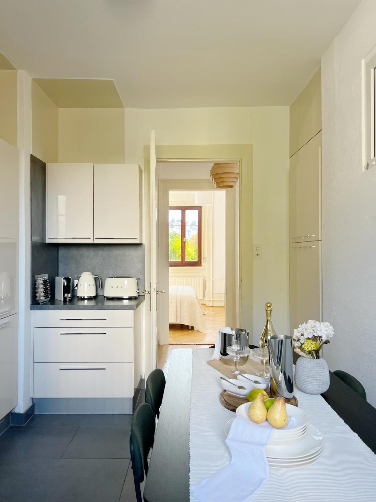 Montreux Riviera Suite Waterfront 3 Bedrooms Private Parking Exterior foto